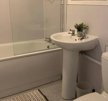 Sycamore House - Perfect Location Filey